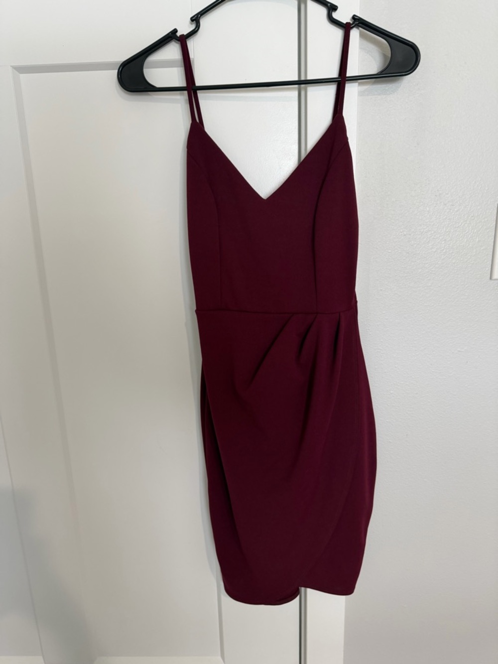 Lulu's Burgundy V-Neck Spaghetti Strap Mini Dress